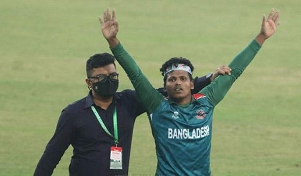 ব্রেকিং নিউজ: মুস্তাফিজের 'পাগলা ভক্তে'র ৫ দিনের রিমান্ড চাইবে পুলিশ