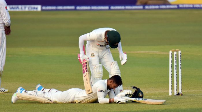 ব্রেকিং নিউজঃ দ্বিতীয় দিনে মাঠে নামার আগেই মহা দুঃসংবাদ পেল বাংলাদেশ