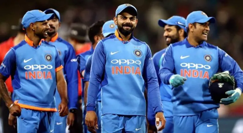 বাদ পরা সেই দুই বিগ হিটারকে দলে ফেরাচ্ছেন বিরাট কোহলি