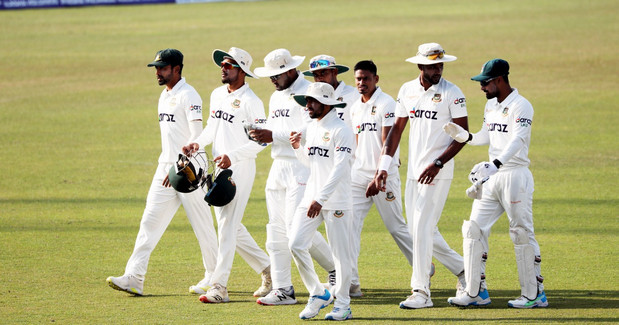 তাইজুলের দুর্দান্ত বোলিংয়ে আল আউট পাকিস্তান