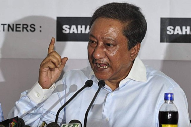 এবার লেগ স্পিনাদের নিয়ে ক্ষুব্ধ হয়ে বোমা ফাটালেন পাপন