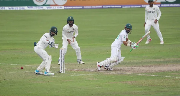 ২য় টেস্টের প্রথম ইনিংস ঘোষণা করলো পাকিস্তান