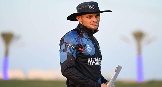 টাকা ছাড়া পিএসএল খেলতে চান নামিবিয়ার অধিনায়ক