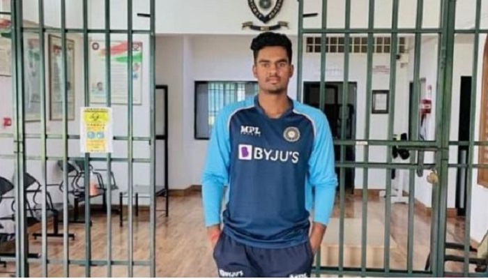 ভারতের জার্সি গায়ে ২০২২ বিশ্বকাপ মাতাবেন মুদির ছেলে