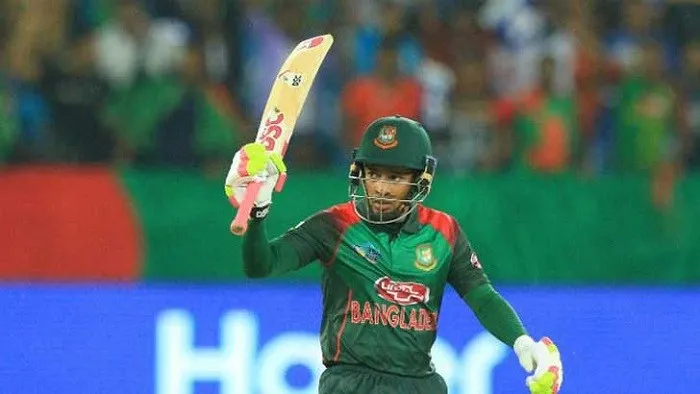 দেশের প্রথম ক্রিকেটার হিসেবে নতুন রেকর্ড গড়লো মুশফিক