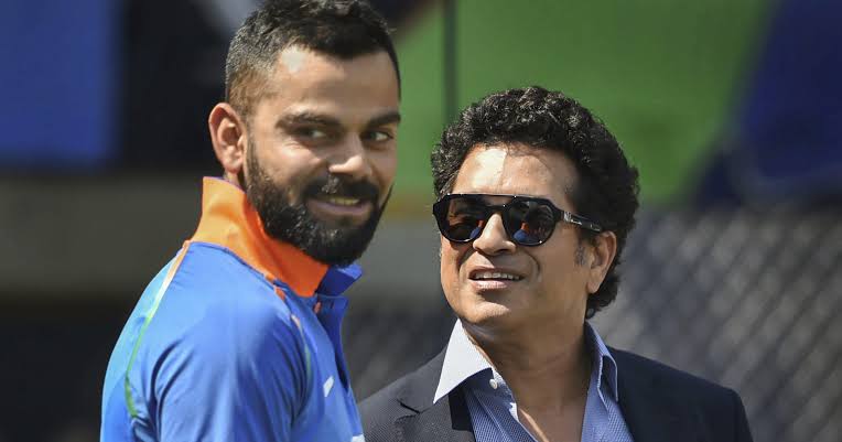  হারানো ফর্ম ফিরে পাওয়ার জন্য কোহলিকে নতুন পরামর্শ দিলেন গাভাস্কার