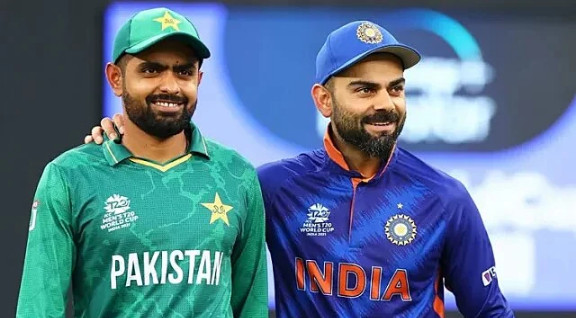 হঠাৎ করেই চিরপ্রতিদ্বন্দ্বী দল ভারতকে খোঁচা দিলেন বাবর আজম