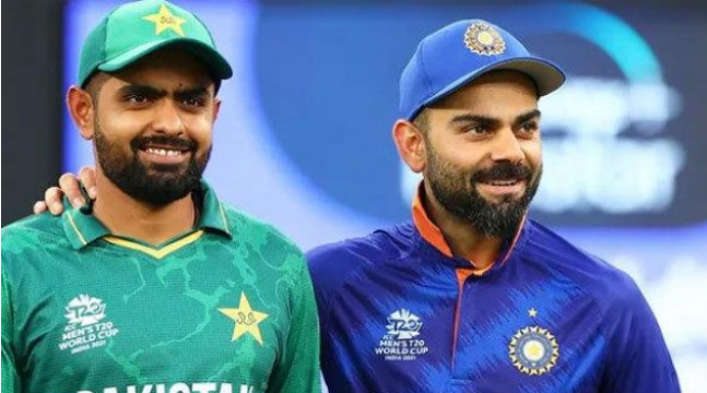 কোহলিকে পেছনে ফেললেন বাবর আজম