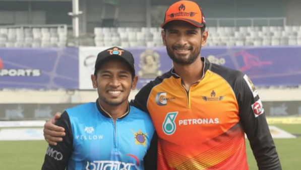 ব্রেকিং নিউজ: বিপিএলের ১ম দিনে মাঠে নামছে চট্টগ্রাম বনাম বরিশাল এবং ঢাকা বনাম খুলনা
