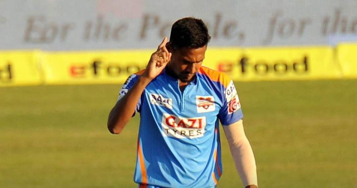 দুর্দান্ত মুস্তাফিজের বোলিং তোপে দাড়াতে পারছে না কোন ব্যাটার, সর্বশেষ স্কোর