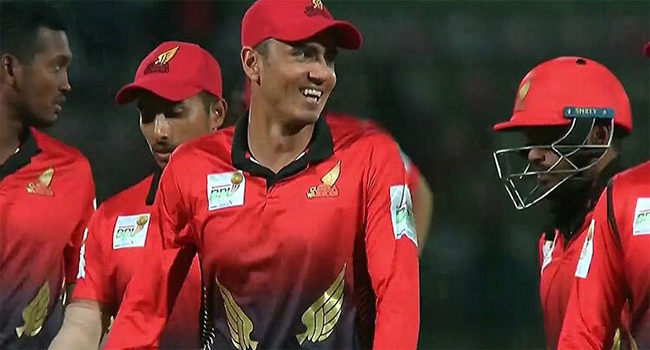 বাংলাদেশের মাটিতে থেকে বাংলাদেশকে সাবধান করে যে বাণী দিলেন মুজিব