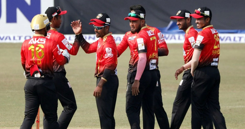 অবিশ্বাস্যভাবে একই ঘটনা ২ বার ঘটে গেলো এবারের বিপিএলে