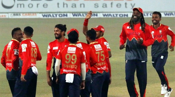 আজকের ম্যাচ না হওয়ায় পাল্টে গেলো বিপিএলের পয়েট টেবিল শীর্ষে উঠলো যে দল