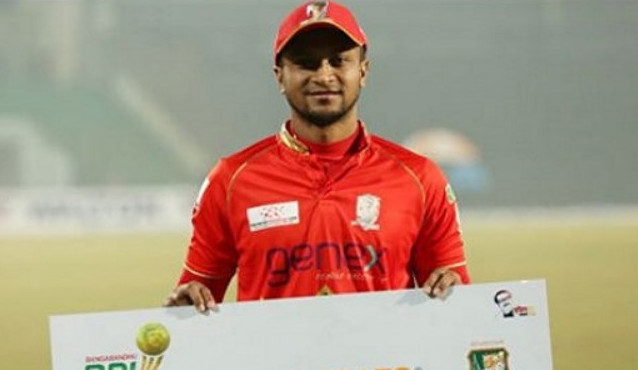 অবিশ্বাস্যভাবে অন্যরকম এক হ্যাটট্রিক করলেন সাকিব