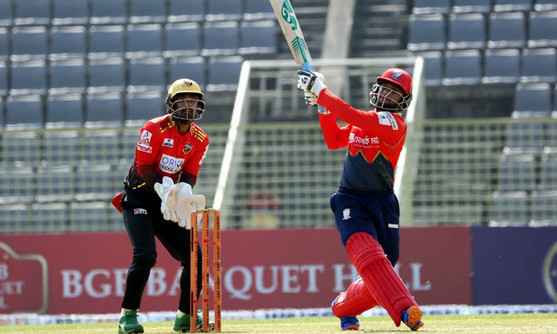 কুমিল্লা ও বরিশালের মধ্যকার হাই ভোল্টেজ ম্যাচ শেষ, দেখেনিন ফলাফল