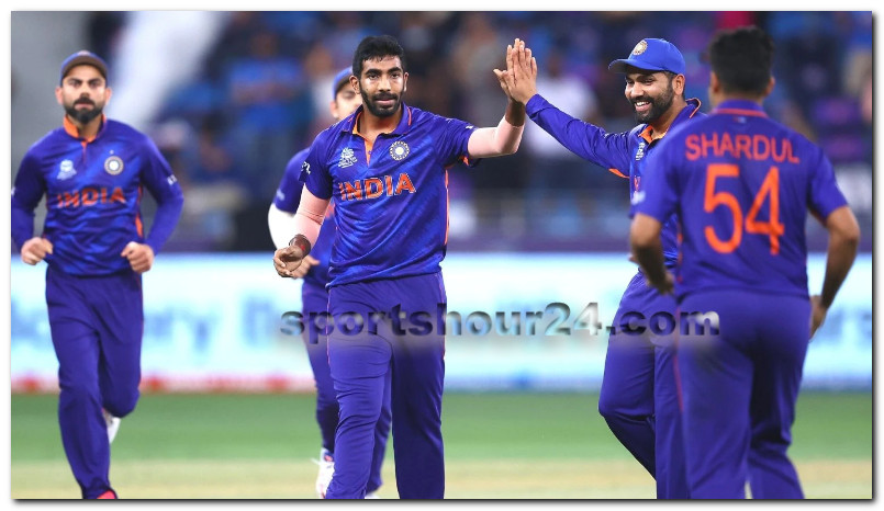 অবাক ক্রিকেট বিশ্ব : মাত্র ১ মিনিটেই সব শেষ...