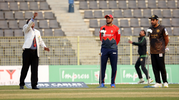 এইমাত্র শেষ হলো সিলেট ও বরিশাল ম্যাচের টস,দেখেনিন ২ দলের একাদশ