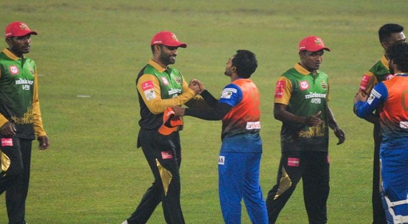 ঢাকা, খুলনা নাকি চট্টগ্রাম, বিপিএলের প্লে-অফে খেলবে কোন দুই দল, দেখেনিন কঠিন সমীকরণ