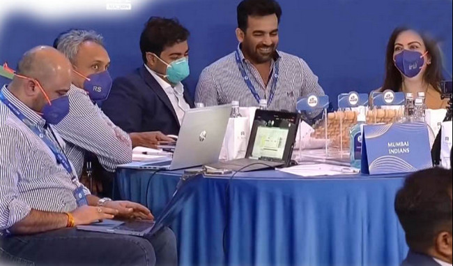 আইপিএল নিলামে : টাকার বস্তা দিয়ে ইনজুরির বস্তা কিনলো মুম্বাই ইন্ডিয়ান্স