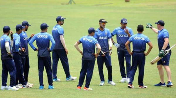 মোসাদ্দেক ইস্যুতে তোলপাড় বাংলাদেশ ক্রিকেট