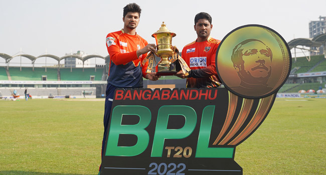 ব্রেকিং নিউজ : ফাইনালে মাঠে নামার আগে ফটোসেশনে সাকিবের না থাকার আসল কারন জানালেন : সোহান