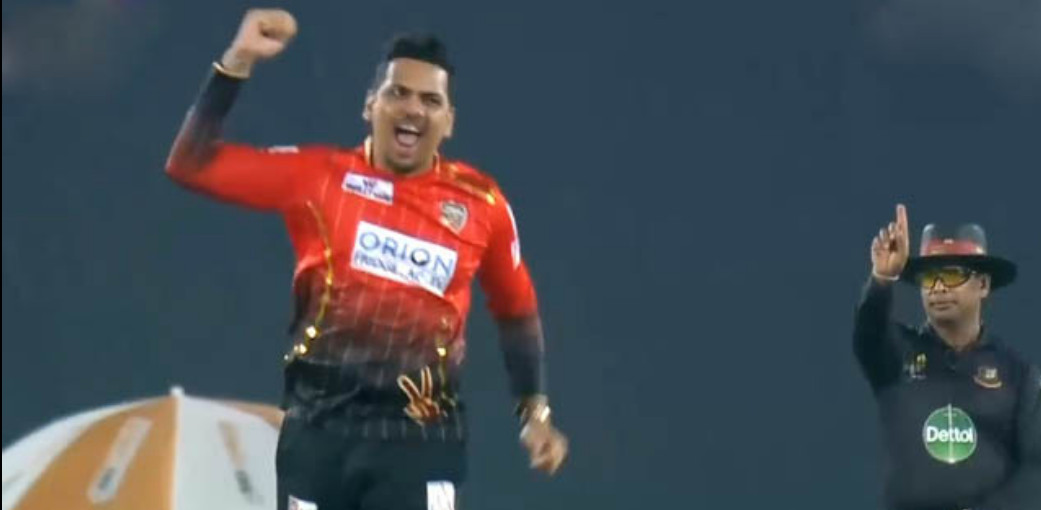 আবারও আউট : জয়ের জন্য শেষ ৬ বল থেকে বরিশালের প্রয়োজন আরও