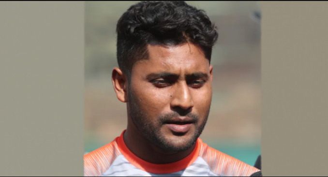সমর্থকদের বিদ্রুপ আর নির্বাচকদের অবহেলা যার নিত্যসঙ্গী : ইমরুলের অভিমান