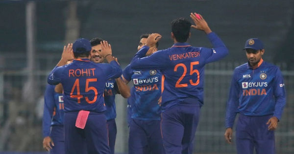 শেষ রক্ষা হলো না ভারত ও ইন্ডিজ সিরিজে