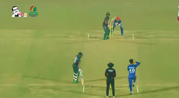 জয়ের জন্য শেষ ১৮ বল থেকে বাংলাদেশের প্রয়োজন আরও
