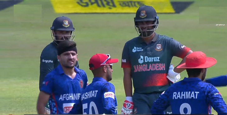 ওপেনিং জুটিতে কিছু করতে চায় তামিম লিটন দাস,৫ ওভার শেষে সর্বশেষ স্কোর