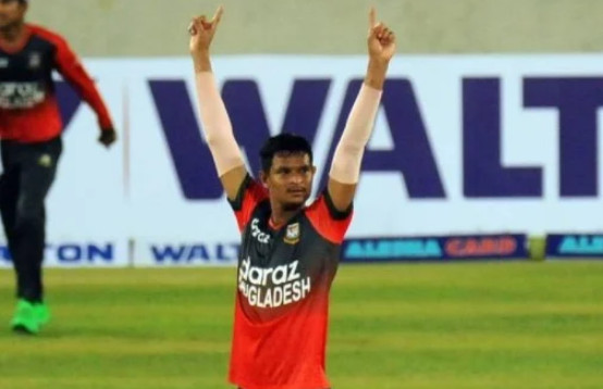 দেশের ক্রিকেটে বাঁহাতি স্পিন বিপ্লব ঘটাচ্ছেন নাসুম