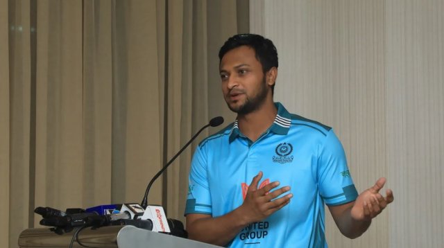 ব্রেকিং নিউজ : সিদ্ধান্ত পাল্টে ফেললেন সাকিব