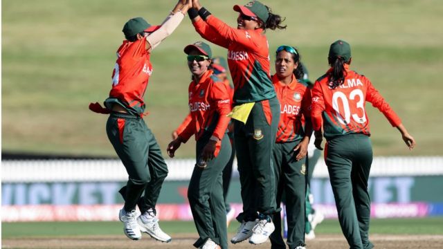 দিনের শুরুতে দেখেনিন টিভিতে আজকের সকল খেলা