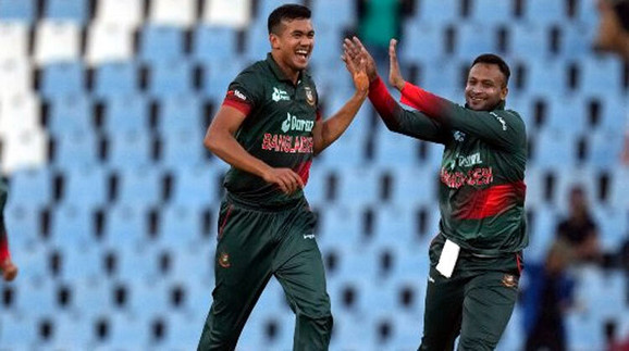 এইমাত্র পাওয়া: আইপিএল খেলবেন কিনা চুড়ান্ত সিদ্ধান্ত জানিয়ে দিলেন তাসকিন