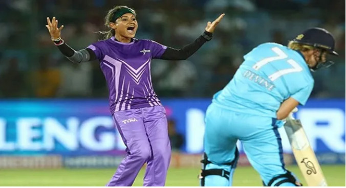 দারুন সুখবর : কপাল খুলতে পারে আরও নারী ক্রিকেটারদের,বাড়ছে আইপিএলের দল