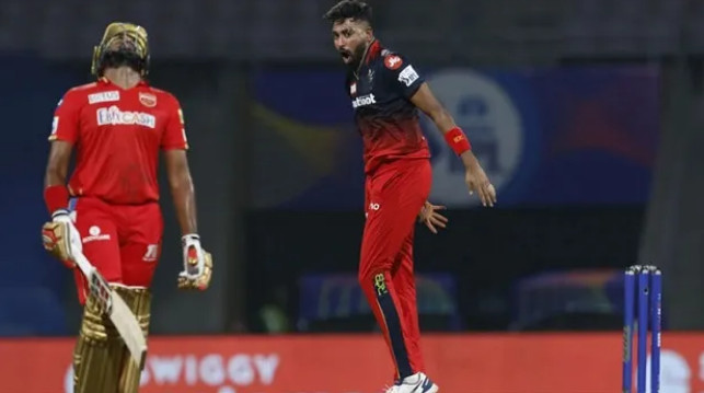 ওয়াইড-লেগ বাই এর ফোয়ারা, আইপিএলে লজ্জার ইতিহাস