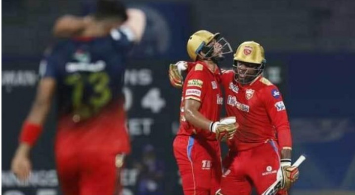 কোহলিদের বিশাল রান তাড়া করতে নেমে চমক দেখালো পাঞ্জাব কিংস