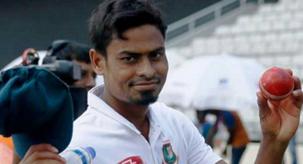 আউট আউট আউট- তাইজুলের ঘূর্ণিতে অলআউটের পথে প্রোটিয়ারা