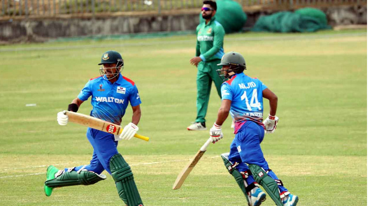 ওপেনার সৌম্য সরকারের এমন অধঃপতনে অবাক সবাই