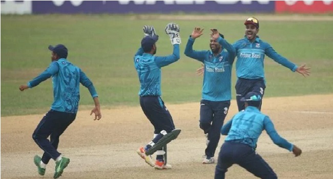 আমার দলের বেশিরভাগ ক্রিকেটারই আনফিট : কোচ সালাউদ্দিন