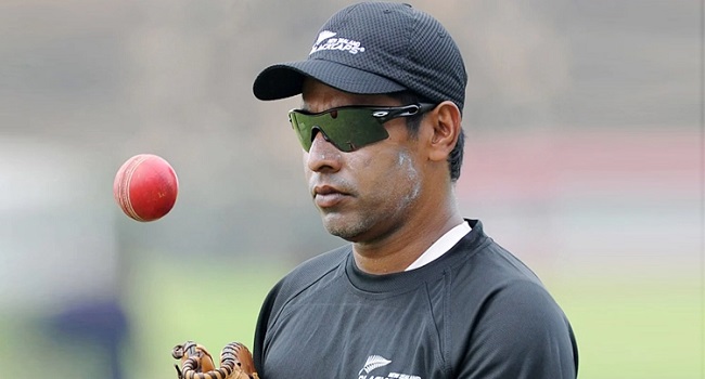 নতুন বোলিং কোচ হলেন চামিন্দা ভাস