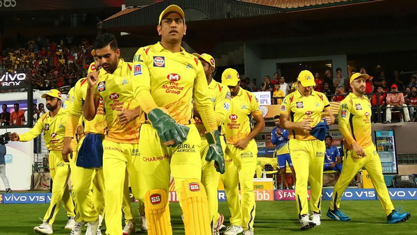 ফর্মে ফিরতে নতুন তারকা ক্রিকেটারকে দলে ভেড়ালো চেন্নাই সুপার কিংস