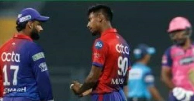 ব্রেকিং নিউজ : আইপিএলে হঠাৎ-ই মেজাজ হারালেন ঠান্ডা মাথার মুস্তাফিজ