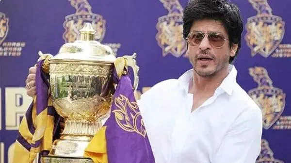 শাহরুখ নিজে ফোন করেছিলেন KKR এর হয়ে খেলার জন্য: পাকিস্তানি ক্রিকেটার