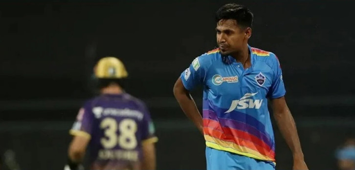 মুস্তাফিজ ঝড়ে কলকাতাকে উড়িয়ে দিলো দিল্লী