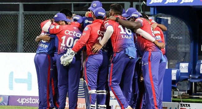 টস হারল মুস্তাফিজের দিল্লি, দেখে নিন একাদশ