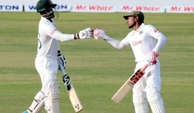 তামিমের সাজানো বাগানে ফুল ফোটাচ্ছেন মুশফিক ও লিটন