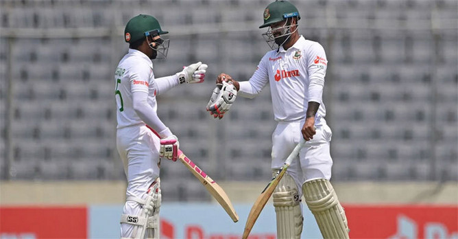 নতুন ইতিহাস: ১৯৫৯ সালের রেকর্ড ভেঙে দিলেন মুশফিক ও লিটন