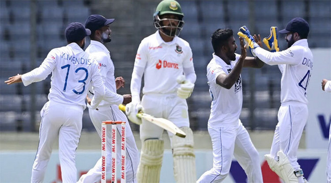 হারের শঙ্কা নিয়ে ৪র্থ দিনের খেলা শেষ করলো বাংলাদেশ