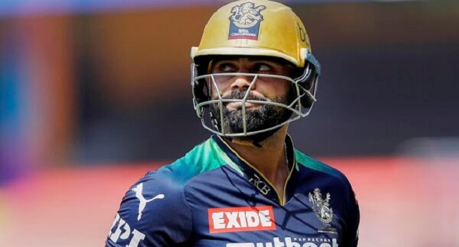 পুরো ক্যারিয়ারেও এত ভুল করেননি কোহলি
